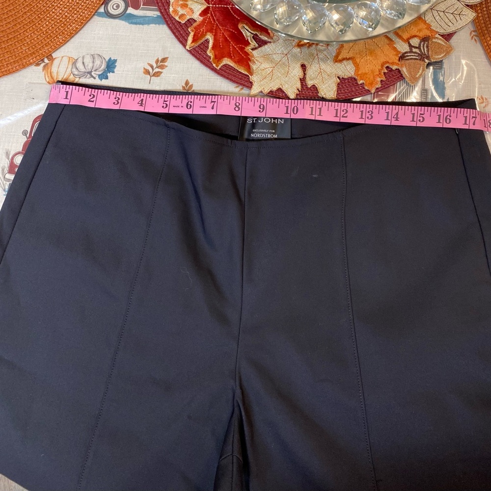 💕ST. JOHN Size 14 Seamed Ankle Zip Pants Flat Front Side Zip Crepe Black - Picture 6 of 16